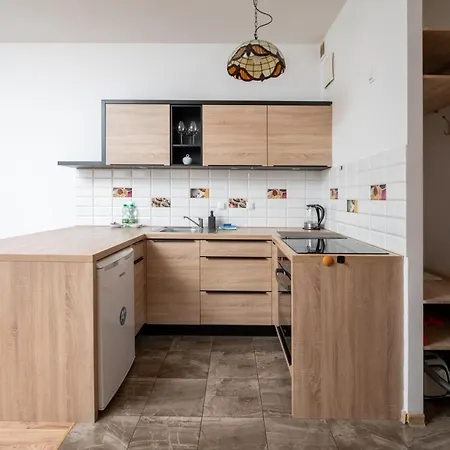 Wilanow Comfort Garden Studio Apartment *